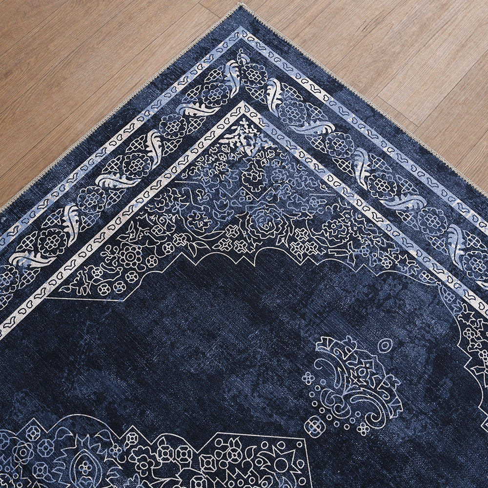 ANDALOUS First Vintage Chenille Rug