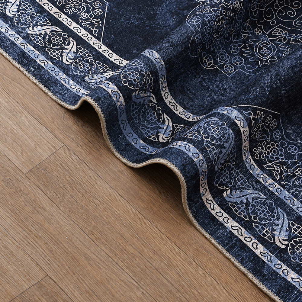 ANDALOUS First Vintage Chenille Rug