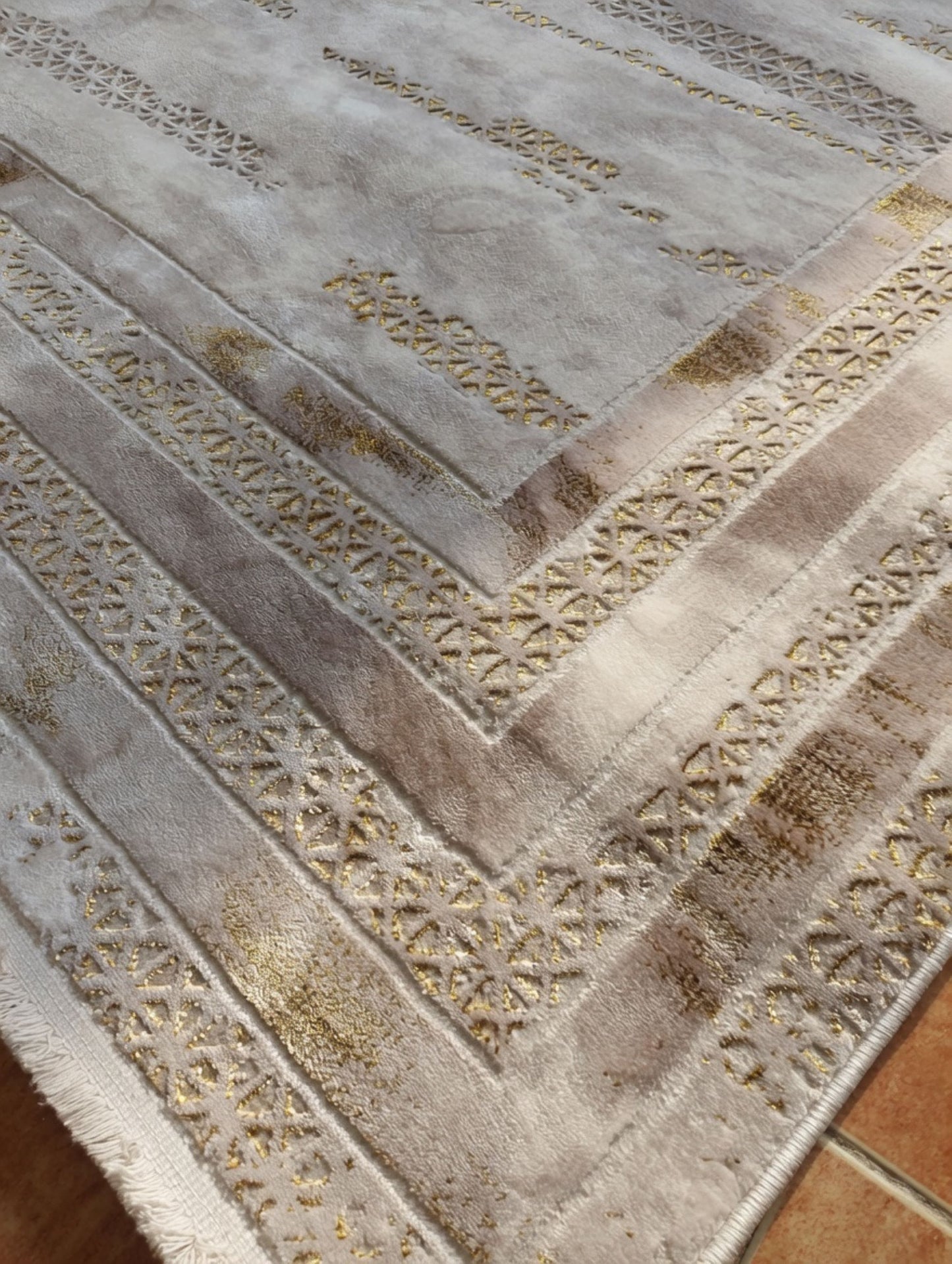 Veloura Golden Turkish Carpet