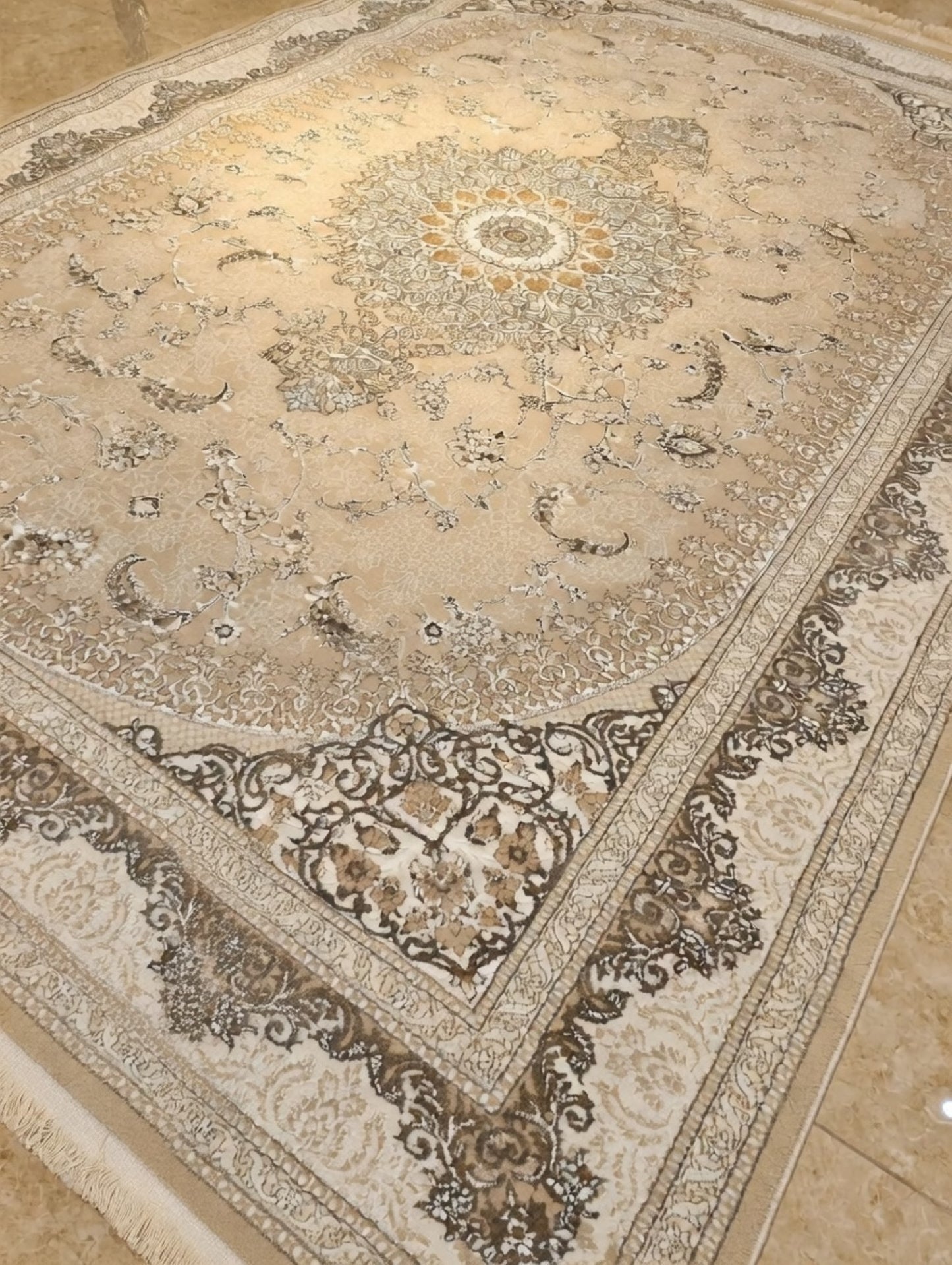 Kashmere Turkish Carpet