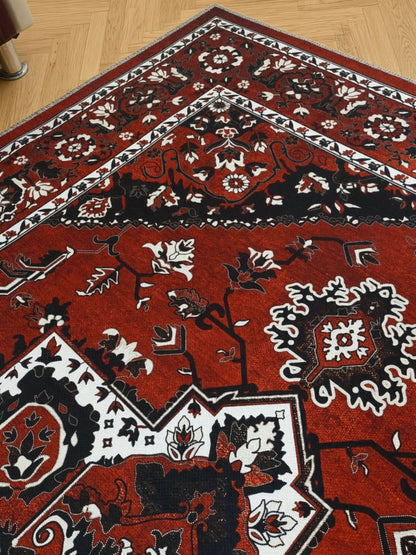 Saray Black Chenille Rug