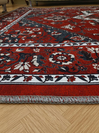 Saray Genzary Chenille Rug